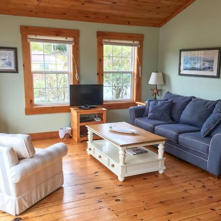 Larinda'S Landing Oceanfront Cottages Halifax Kültér fotó