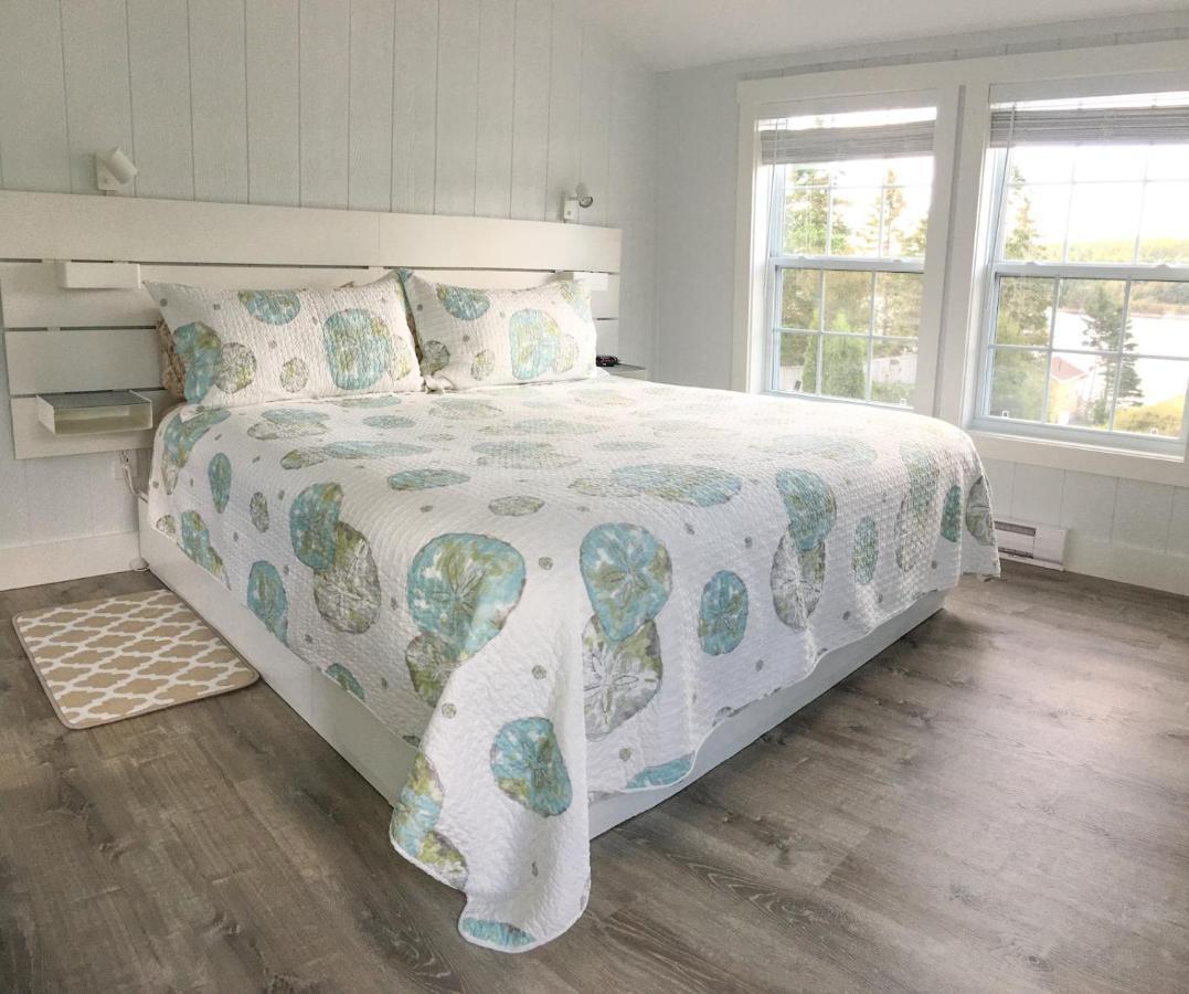 Larinda'S Landing Oceanfront Cottages Halifax Kültér fotó