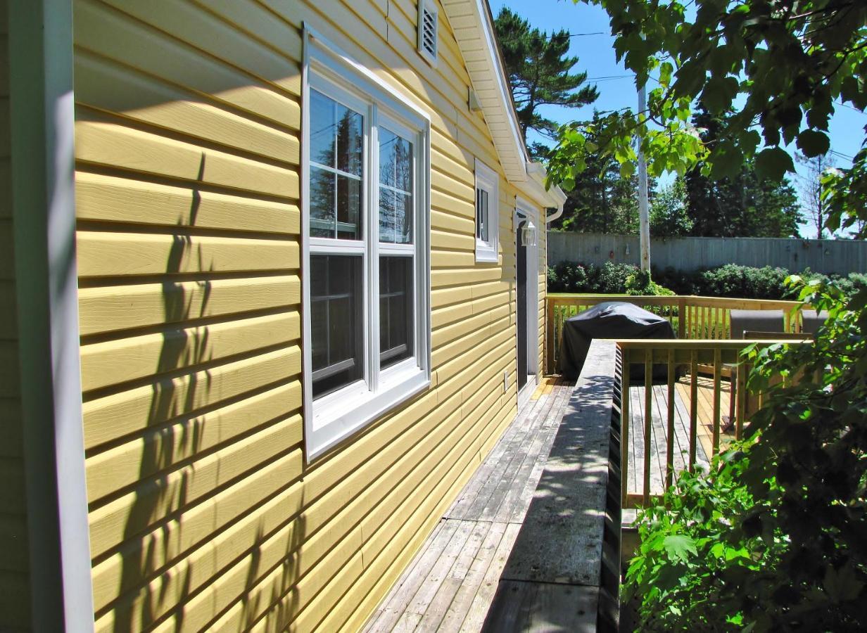 Larinda'S Landing Oceanfront Cottages Halifax Kültér fotó