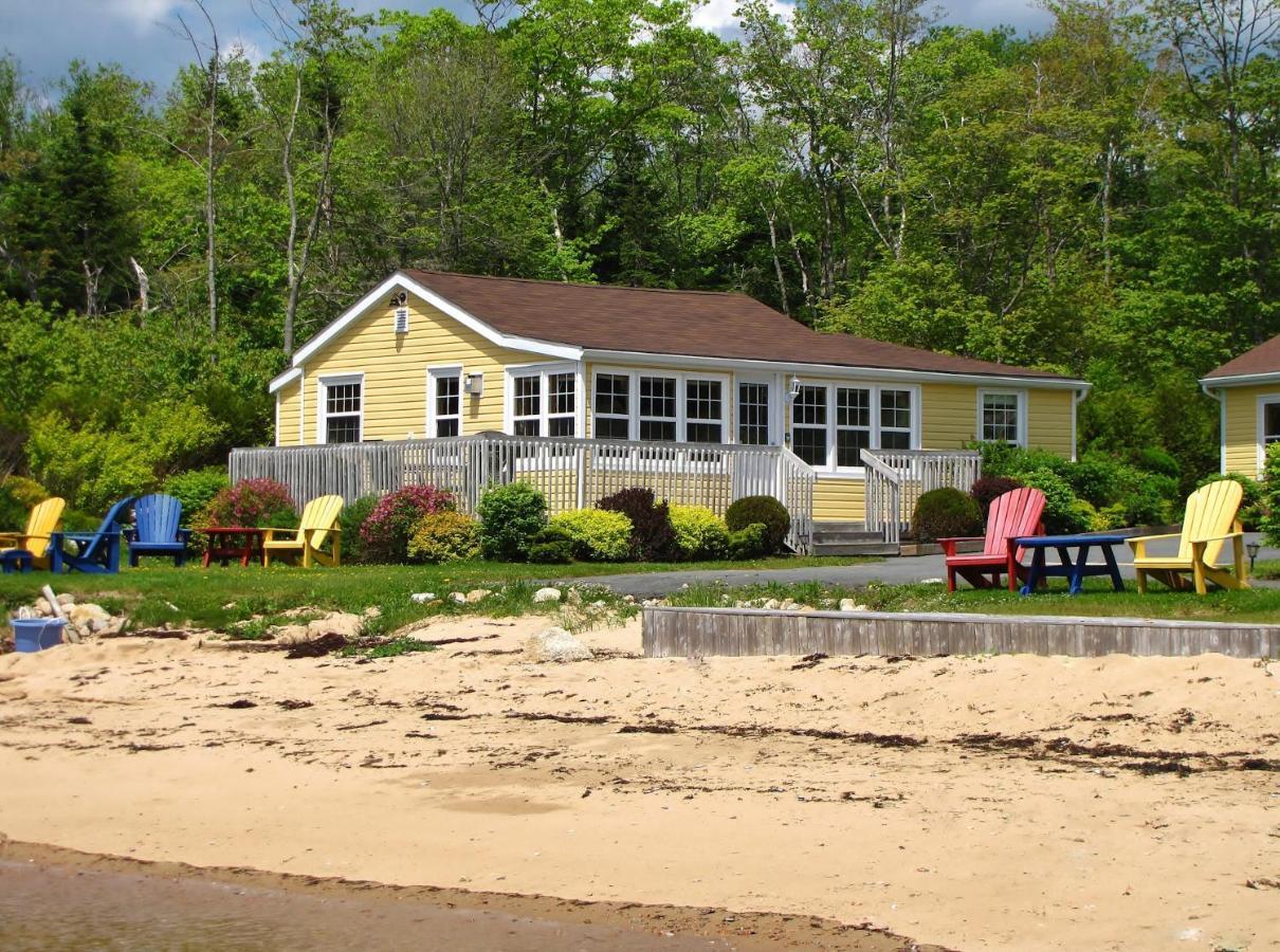 Larinda'S Landing Oceanfront Cottages Halifax Kültér fotó