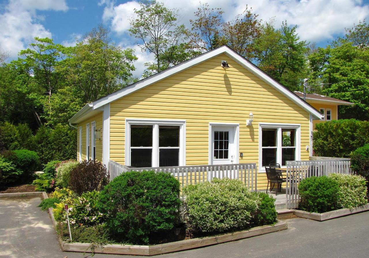 Larinda'S Landing Oceanfront Cottages Halifax Kültér fotó