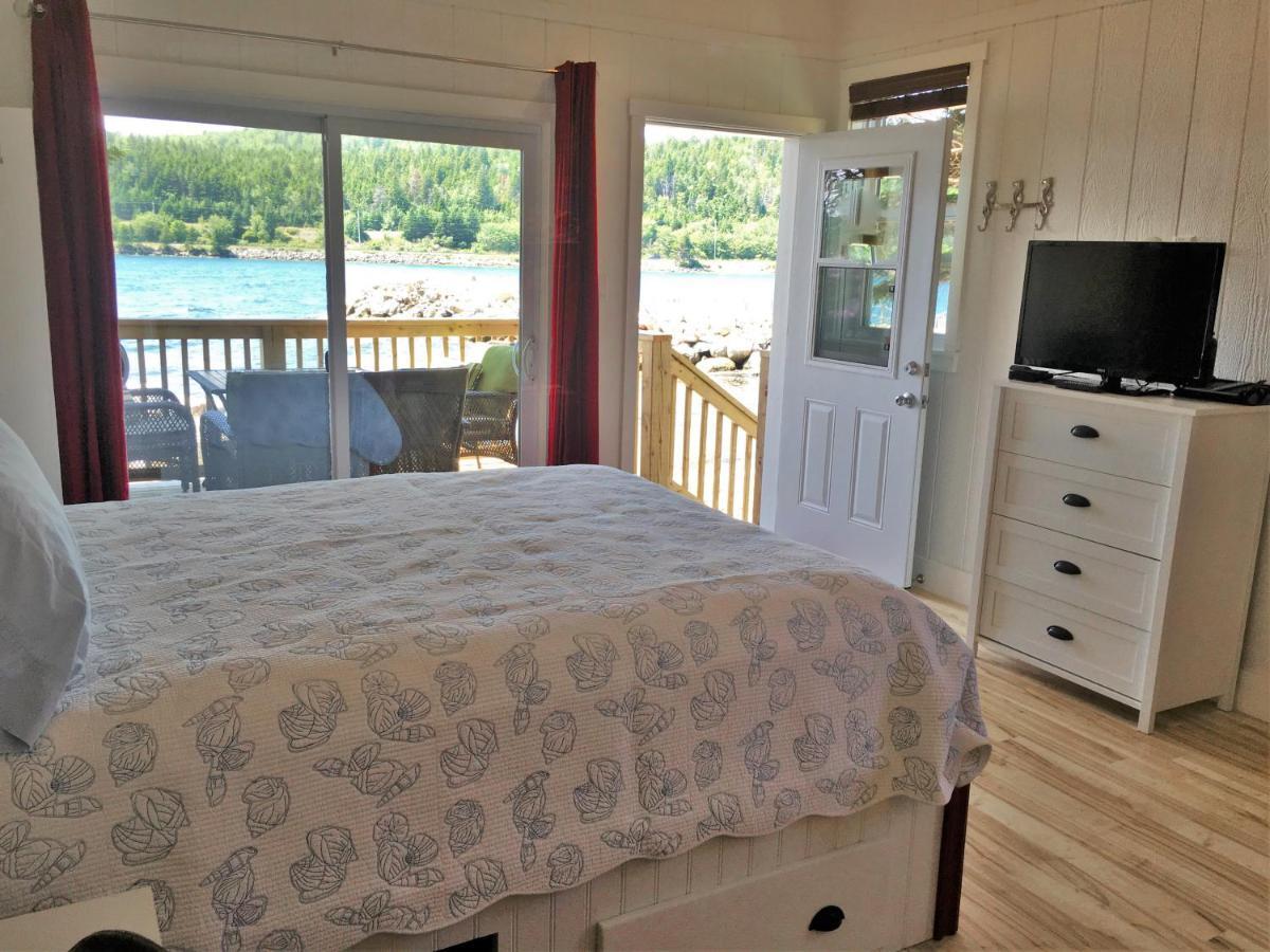 Larinda'S Landing Oceanfront Cottages Halifax Kültér fotó